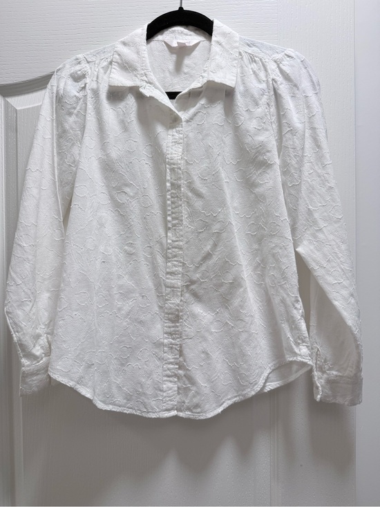 LC Lauren Conrad Tops - LC Lauren Conrad White Textured Button Front Top